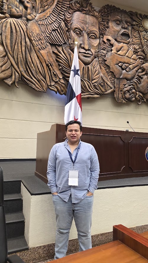Martín Velasco en congreso internacional en Panamá